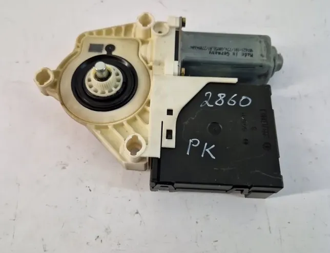 SEAT Altea 1 generation (2004-2013) Маторчик стеклоподъемника передней левой двери 1K0959793D,981621101 33117199