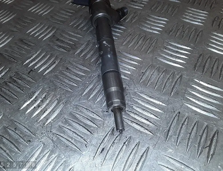 MERCEDES-BENZ G-Class W463 (1990-2024) Масляний інжектор 0445110320 35108278