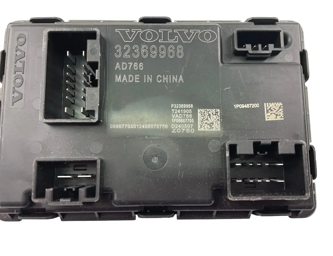 VOLVO XC40 1 generation (2017-2024) Пристрій управління 32369968 35108379