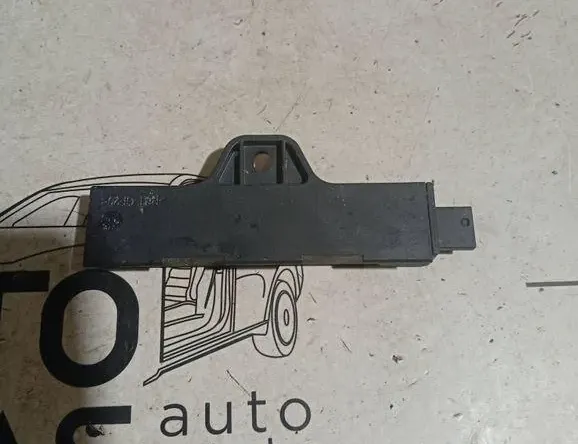 BMW 7 Series F01/F02 (2008-2015) Антенна бесключевого доступа 9220832 33170932