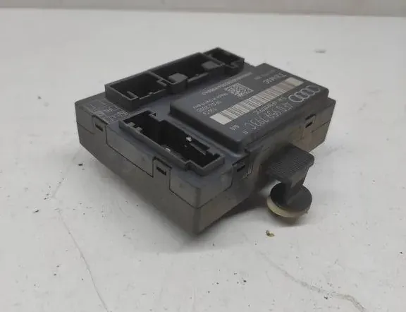 AUDI A6 C6/4F (2004-2011) Блок управления дверей задние правые 0033TFK0001,4F0959793C 33238787