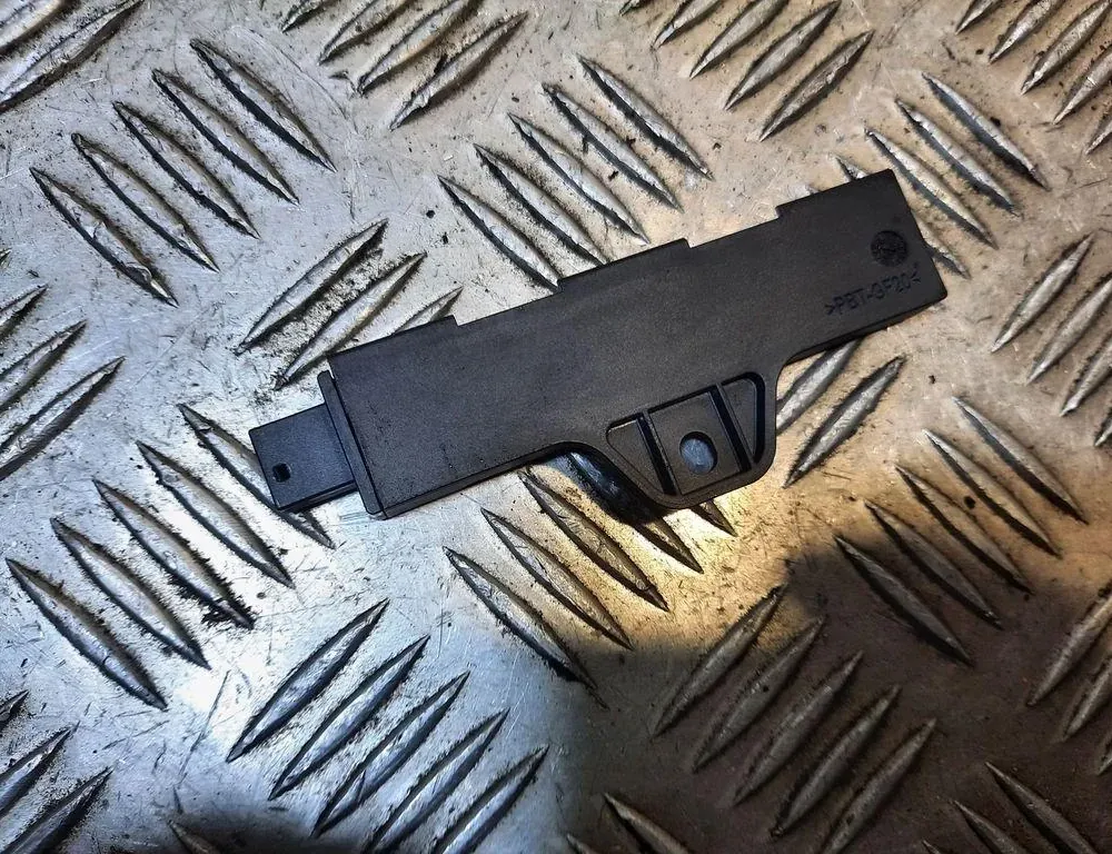 BMW 7 Series F01/F02 (2008-2015) Антенна бесключевого доступа 9220832 33414168