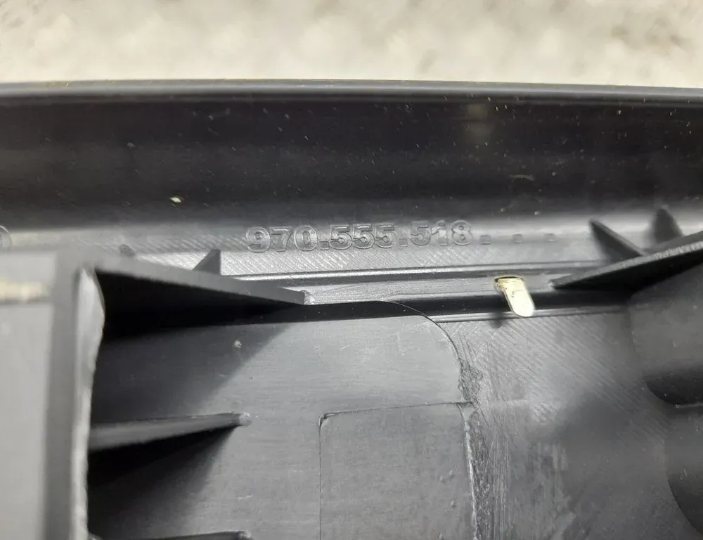 PORSCHE Panamera 970 (2009-2016) Обшивка переднього правого порога 970555518 33423823