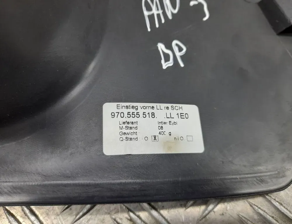 PORSCHE Panamera 970 (2009-2016) Обшивка переднього правого порога 970555518 33425373