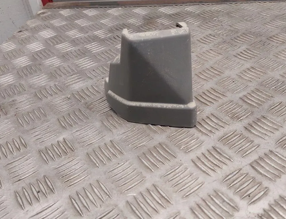 AUDI Q7 4L (2005-2015) Деталі обробки сидінь 4M0883688A 33431954