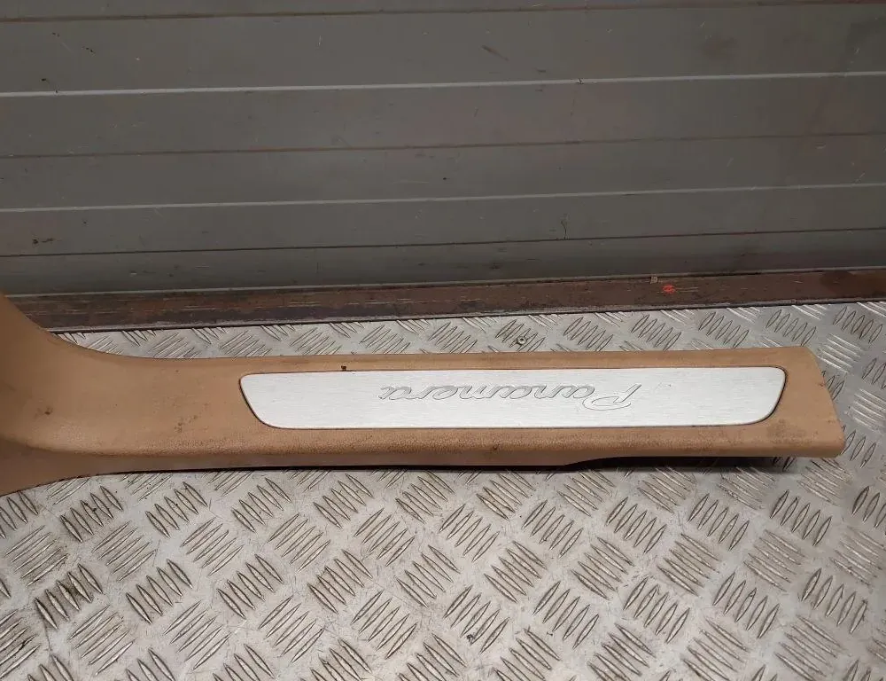 PORSCHE Panamera 970 (2009-2016) Обшивка переднього правого порога 970555518 33437160