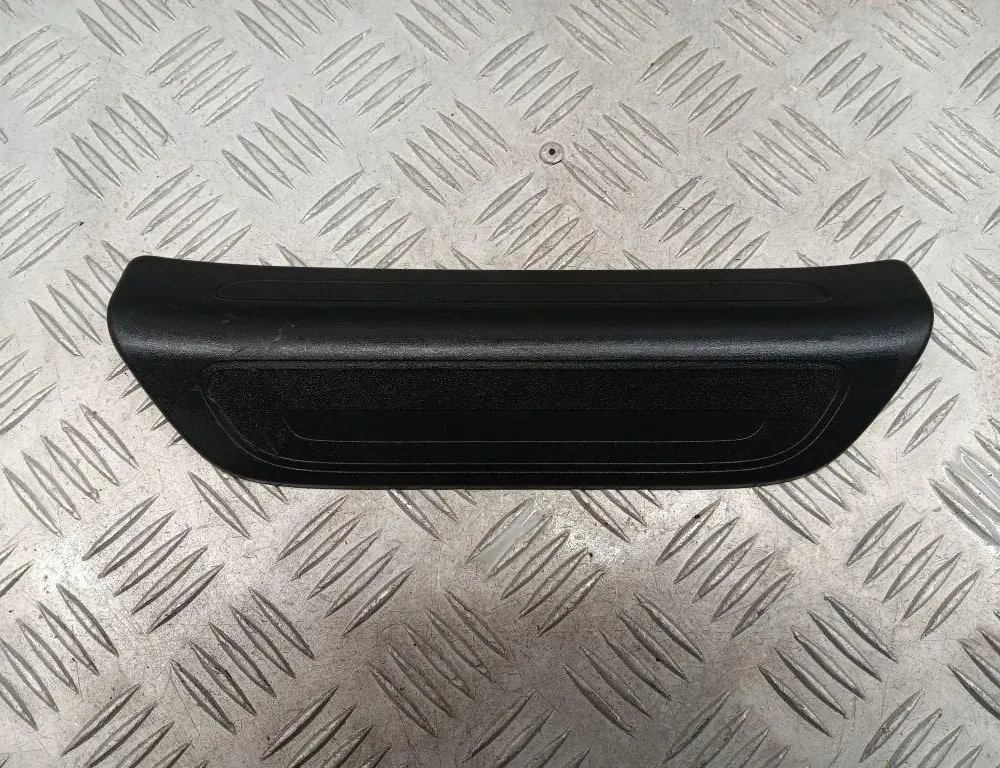 AUDI Q3 F3 (2018-2024) Обшивка заднього правого порога 8U0853376 33447209