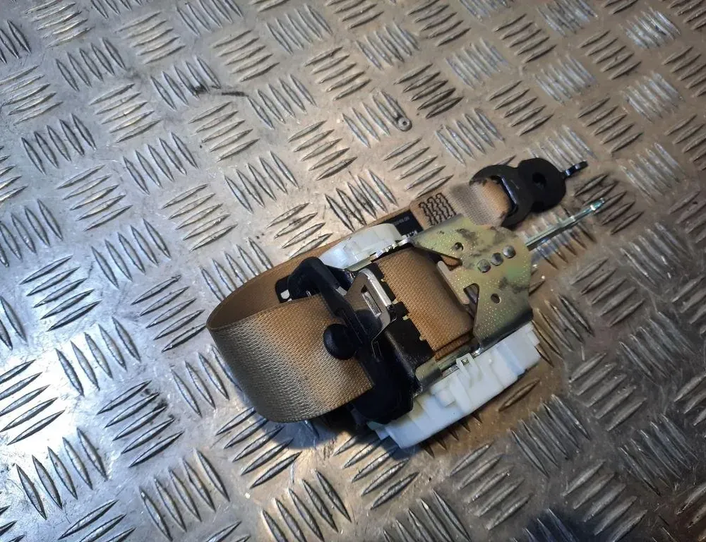 BMW 5 Series F10/F11 (2009-2017) Ремень безопасности задний правый 34093133A 33485253