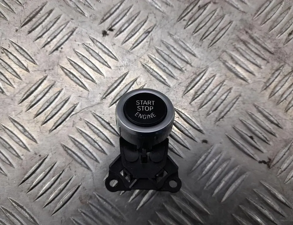 BMW 6 Series F06/F12/F13 (2010-2018) Кнопка зажигания 9225229 33486041