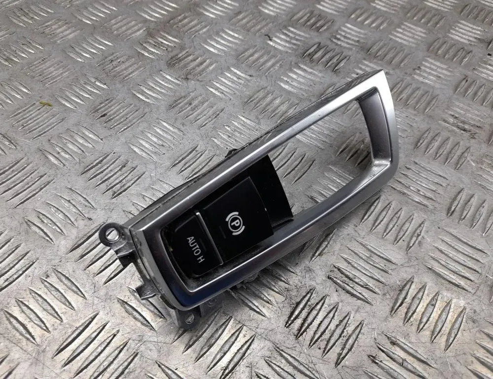 BMW 6 Series F06/F12/F13 (2010-2018) Кнопка ручного тормоза 9217594 33486042