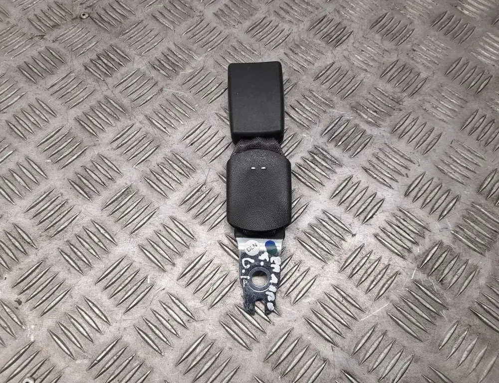 CHEVROLET Camaro 6 generation (2015-2024) Пряжка заднього лівого сидіння 84002412 33486970