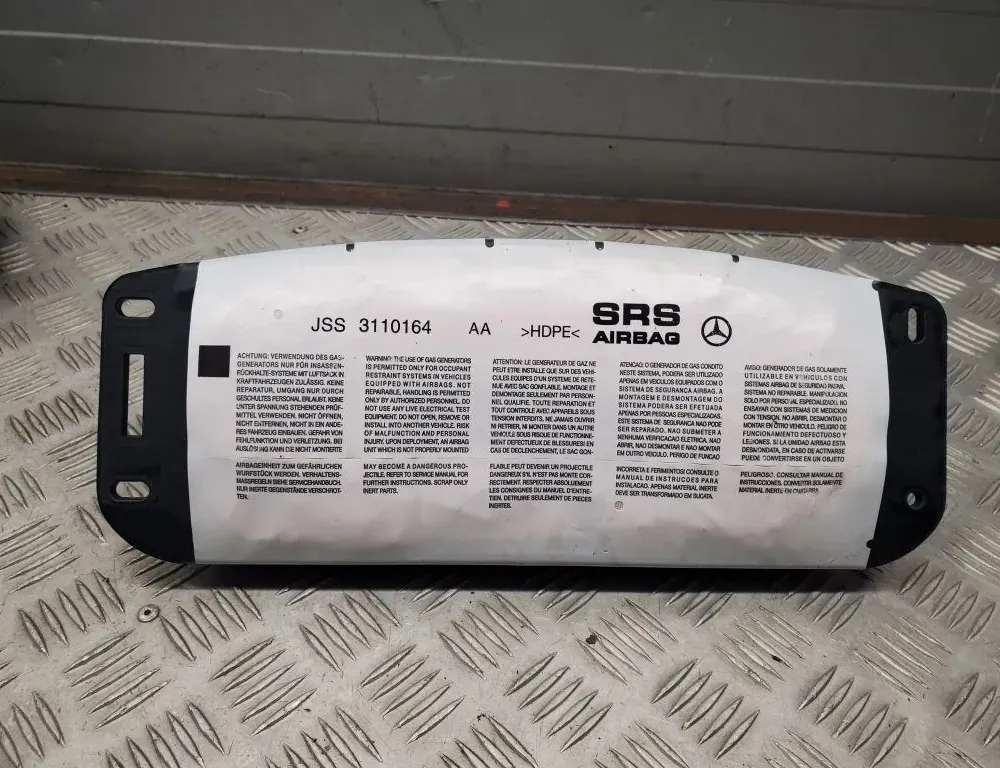MERCEDES-BENZ C-Class W204/S204/C204 (2004-2015) Подушка безопасности панель салона A2048601200 33488405