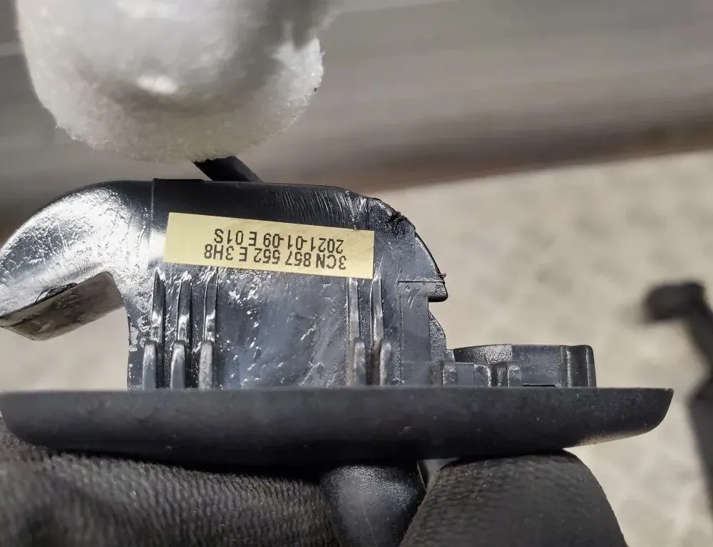 VOLKSWAGEN Atlas 1 generation (2017-2024) Защита от солнца правая 3CN857552E 33488492