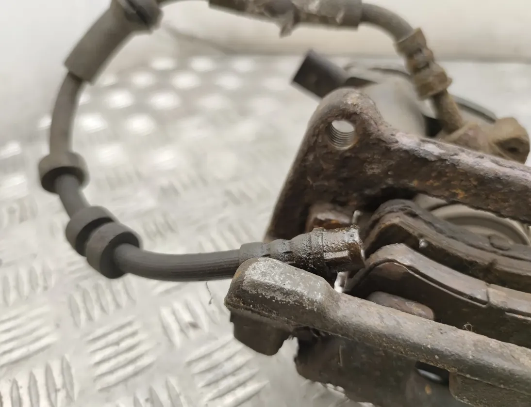 AUDI A4 B8/8K (2011-2016) Задній лівий гальмівний супорт 32347485A,32347485,6442 17114450