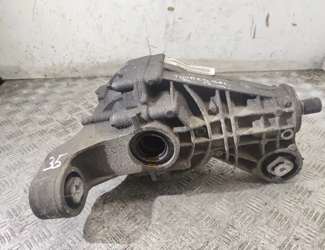 VOLKSWAGEN Touareg 2 generation (2010-2018) Задній диференціал 0BP525015H,AGT,4460310090 17485328
