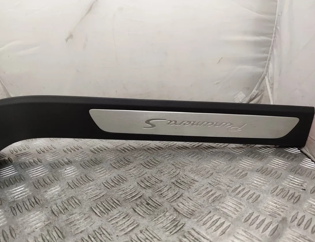 PORSCHE Panamera 970 (2009-2016) Обшивка переднього правого порога 970555518 17774354