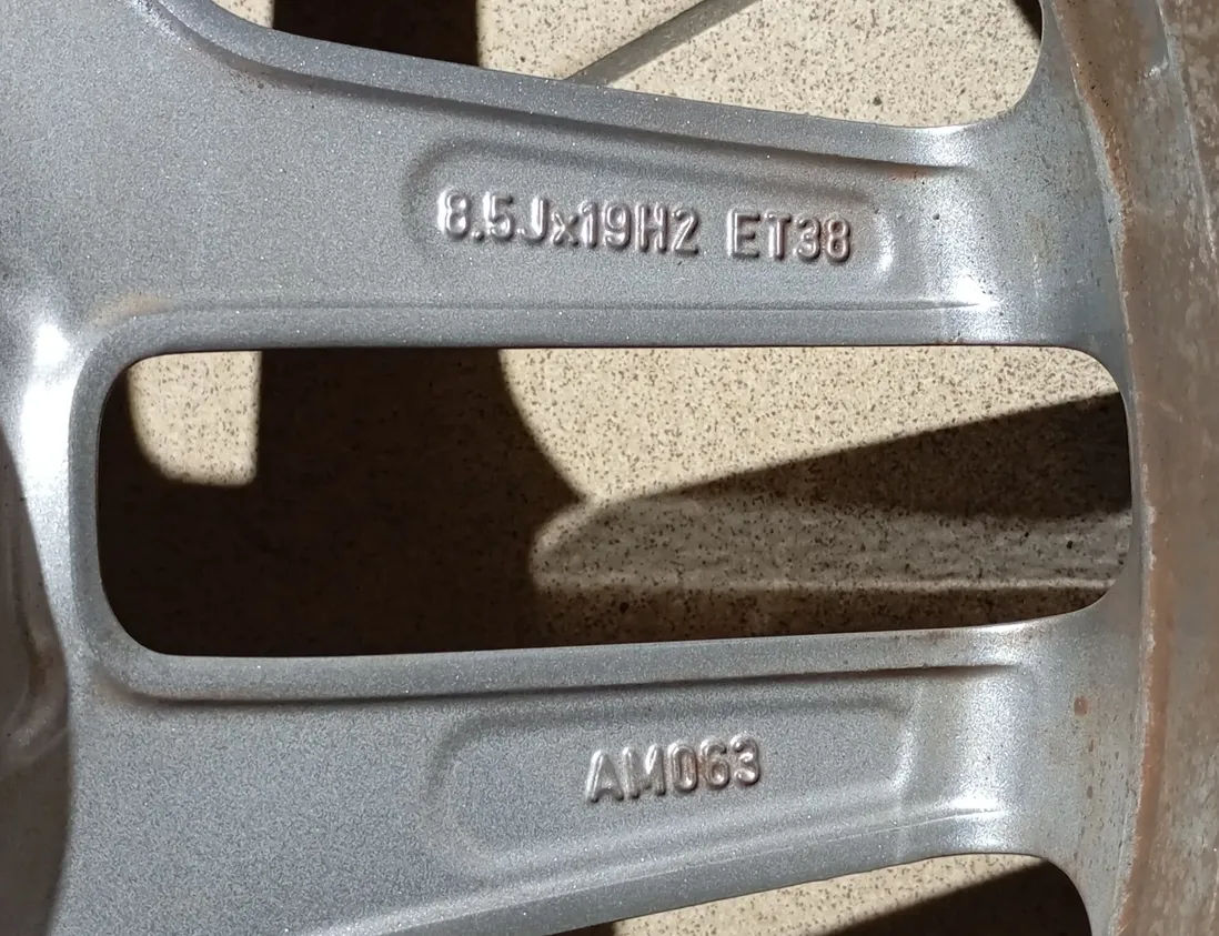 MERCEDES-BENZ S-Class W222/C217/A217 (2013-2020) Набір коліс A2224010100,A2224010000 35104023