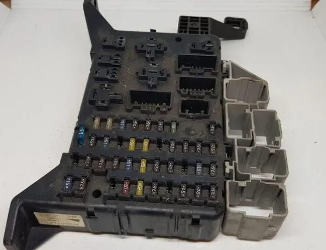 FORD Mondeo 3 generation (2000-2007) Блок запобіжників 1S7T14A073AE 35103127