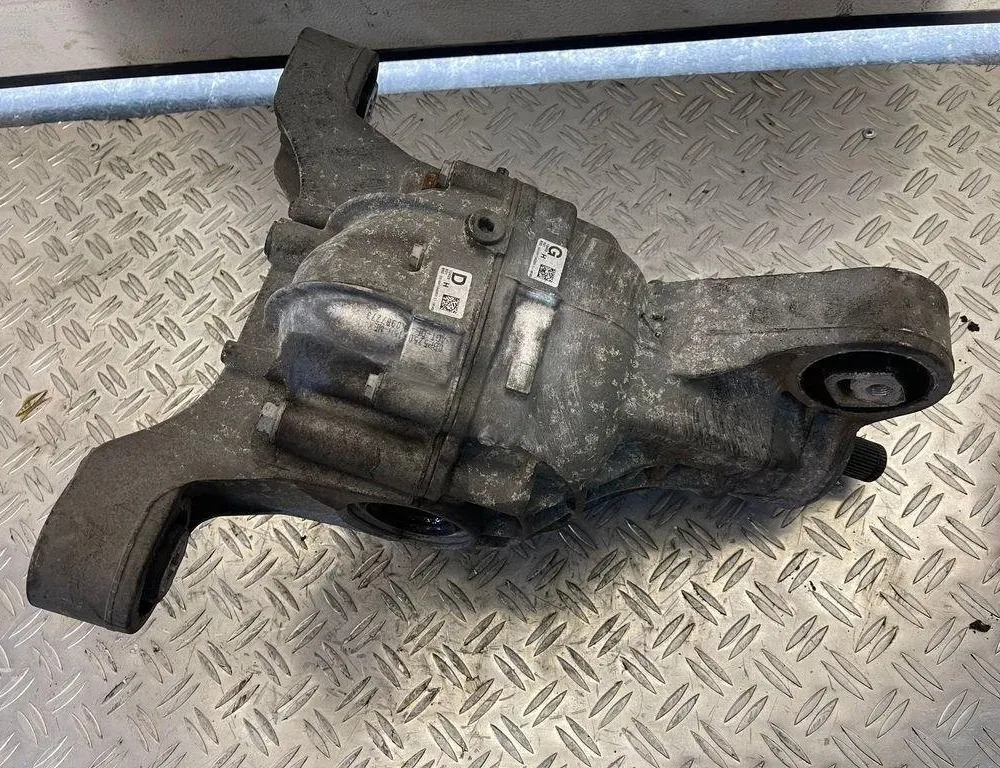 VOLKSWAGEN Touareg 2 generation (2010-2018) Задній диференціал MEX 31244074