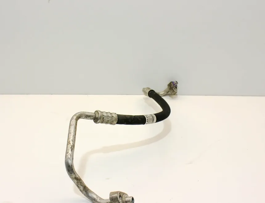 MERCEDES-BENZ C-Class W205/S205/C205 (2014-2023) Трубки кондиционера A2058302015 35104669