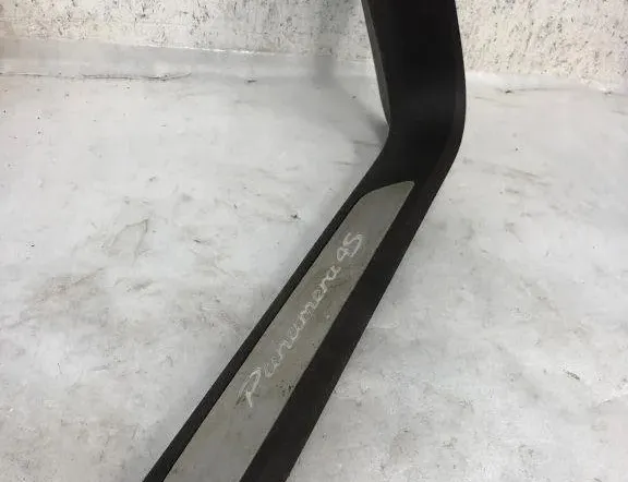 PORSCHE Panamera 970 (2009-2016) Обшивка переднього правого порога 970555518 32129092