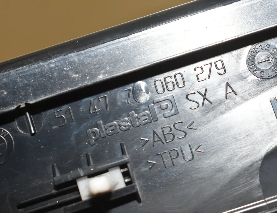 BMW 3 Series E90/E91/E92/E93 (2004-2013) Комплект бокової спідниці 7060285,51477060286,7060286,51477060280,7060280,51477060279,7060279,51477060285 14354411