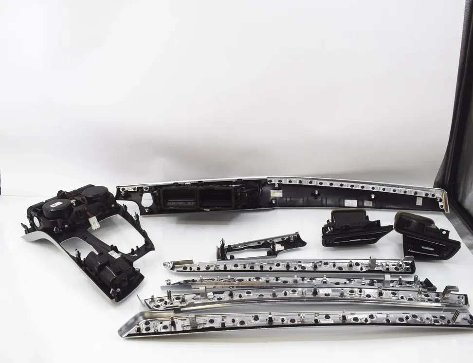 BMW 5 Series F10/F11 (2009-2017) Набір внутрішніх планок 9192955,9206848,9277262,51459192955,9166652,51459166652,9206398,51169206398,9206396,51169206396,9206397,51169206397 35032583