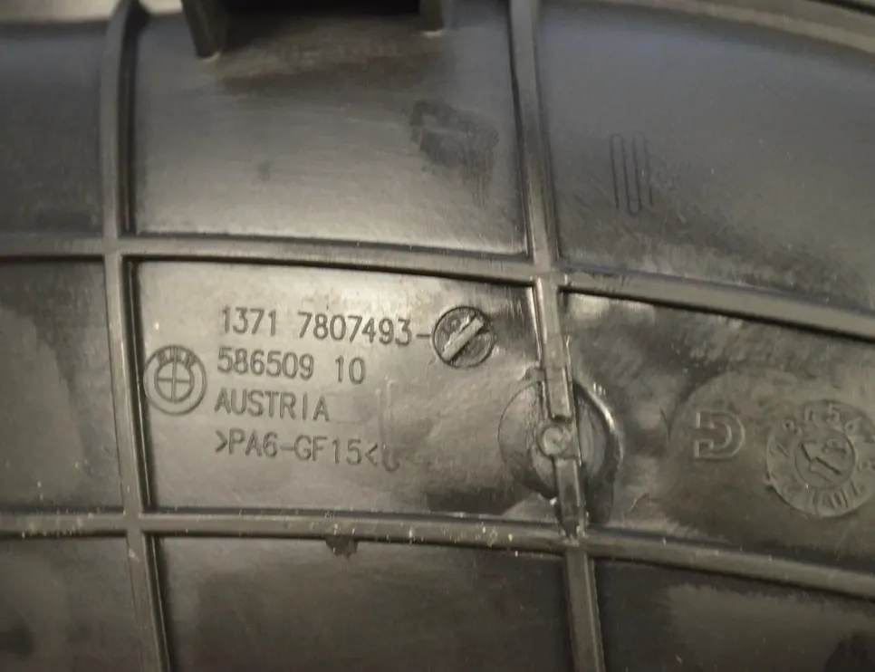 BMW 3 Series F30/F31 (2011-2020) Воздухозаборная труба 13717807493,7807493 31854815