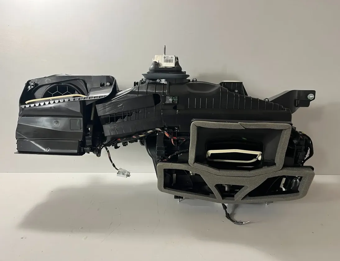 BMW X5 G05/G18 (2018-2024) Печка салона 7944537,7944539,9460553,5A31833 33600121