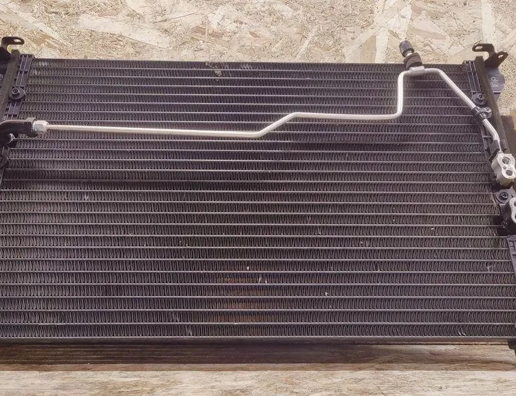 LEXUS SC Радиатор кондиционера 34655178