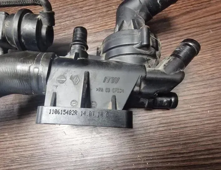 OPEL Vivaro B (2014-2019) Термостат 110615482R,110600686R 27336243