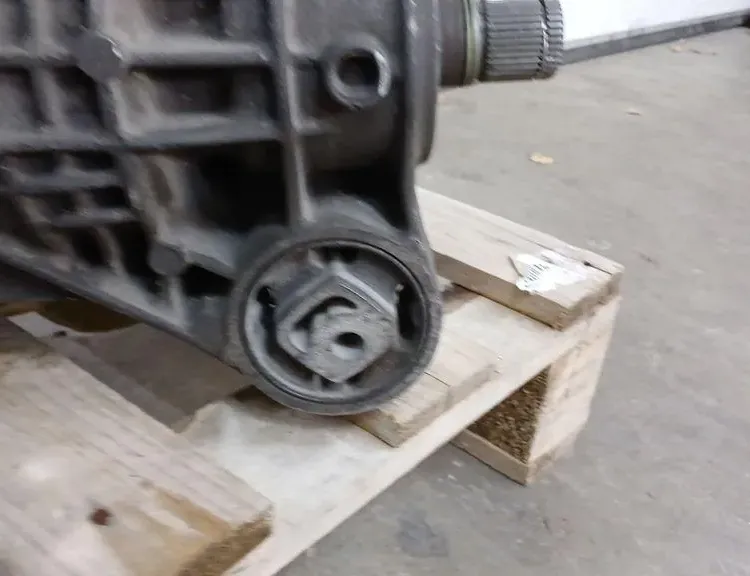 VOLKSWAGEN Touareg 2 generation (2010-2018) Задній диференціал 0BN525016J 34862089