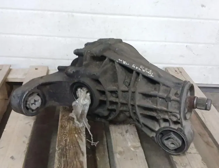 VOLKSWAGEN Touareg 2 generation (2010-2018) Задній диференціал 0BP525015J 34878167