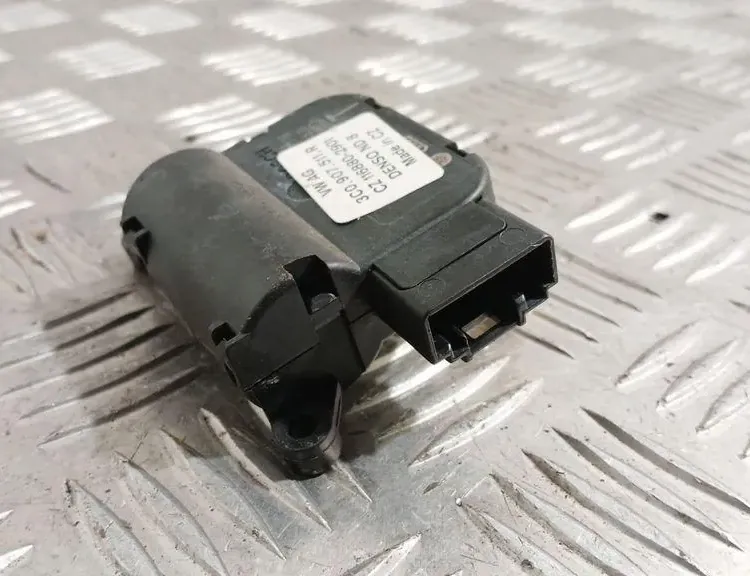 VOLKSWAGEN Passat B7 (2010-2015) Двигатель задвижки потока воздуха кондиционера воздуха 3C1907511R 34881780