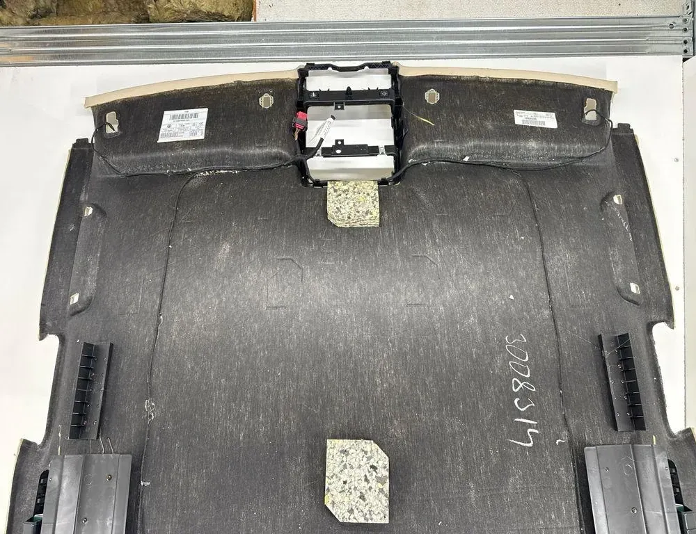 VOLKSWAGEN Touareg 2 generation (2010-2018) Верхня панель даху 7P6867501 34977680