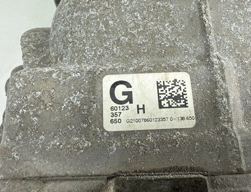 VOLKSWAGEN Touareg 2 generation (2010-2018) Задній диференціал 4460310157 34529915