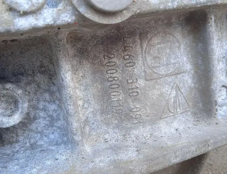 VOLKSWAGEN Touareg 2 generation (2010-2018) Задній диференціал 4460310091 31136853