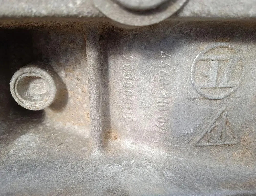 VOLKSWAGEN Touareg 2 generation (2010-2018) Задній диференціал 200800119 31155414