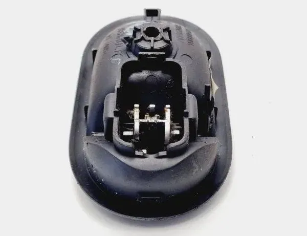 RENAULT Megane 2 generation (2002-2012) Левая передняя внутренняя ручка открытия 8200028487 31095964