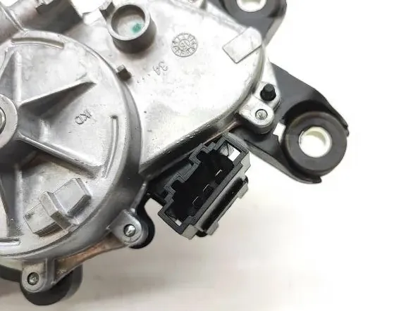 MERCEDES-BENZ E-Class W211/S211 (2002-2009) Двигун склоочисника задніх дверей A2139065901 33340089