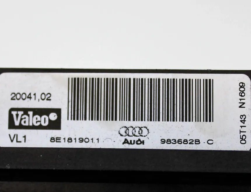 AUDI A4 B7/8E (2004-2008) Электрический радиатор печки салона 8E1819011 14207123