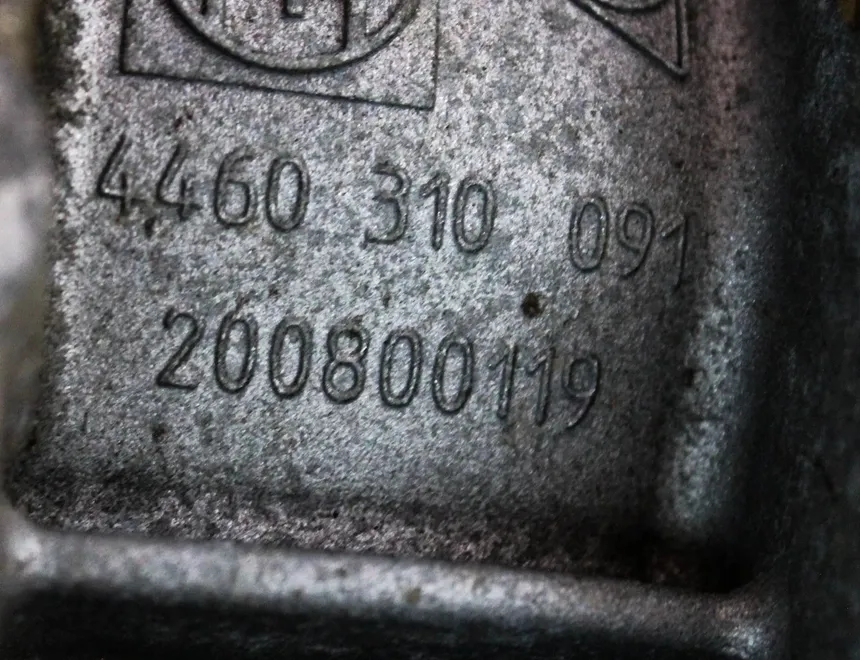 VOLKSWAGEN Touareg 2 generation (2010-2018) Задній диференціал 4460310091,4460310090 14357616