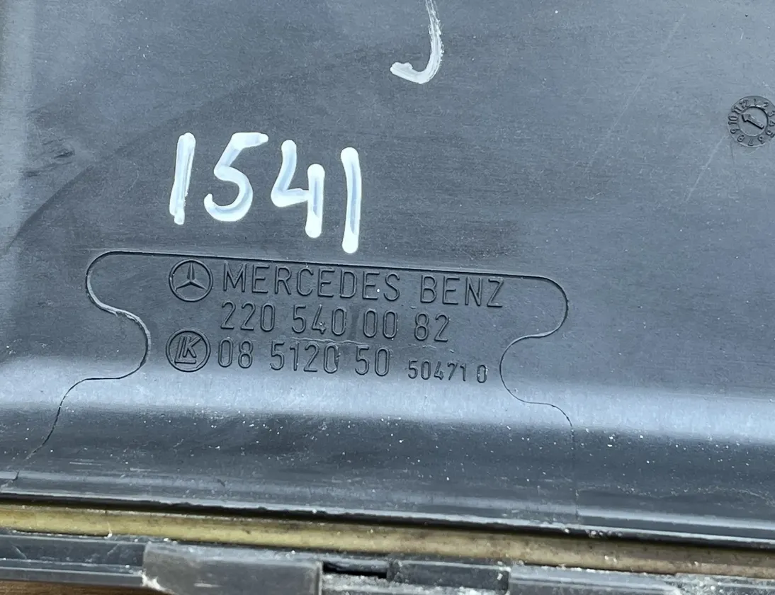 MERCEDES-BENZ S-Class W220 (1998-2005) Кришка блоку запобіжників 2205400082 19411217