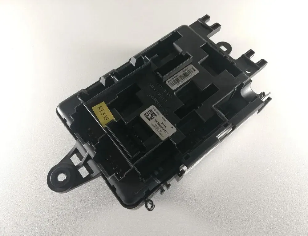 BMW 3 Series F30/F31 (2011-2020) Блок запобіжників 9389070 35102991