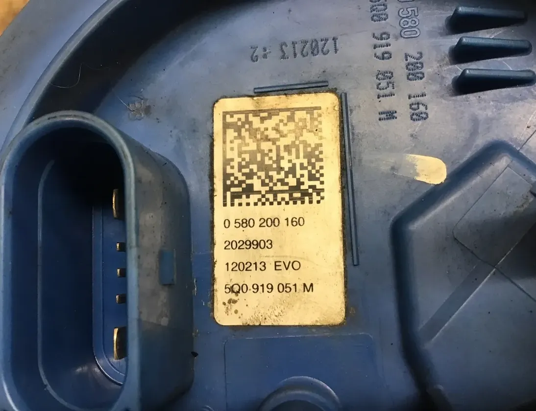 SEAT Leon 3 generation (2012-2020) Топливный насос 5Q0919051M 33459844