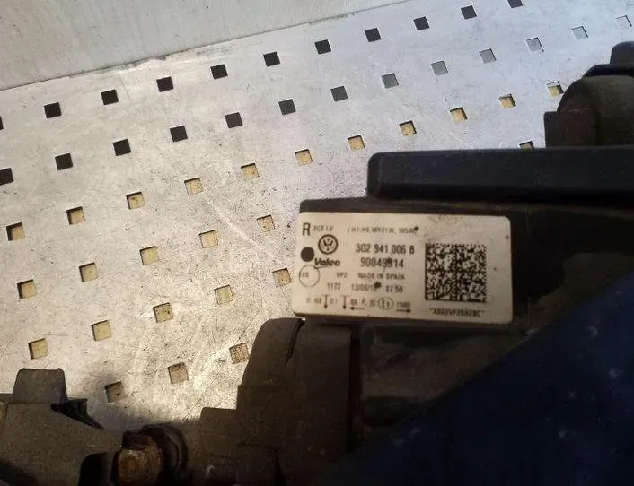 VOLKSWAGEN Passat B8 (2014-2023) Правий передній фар 90049914,3G2941006B 26119886