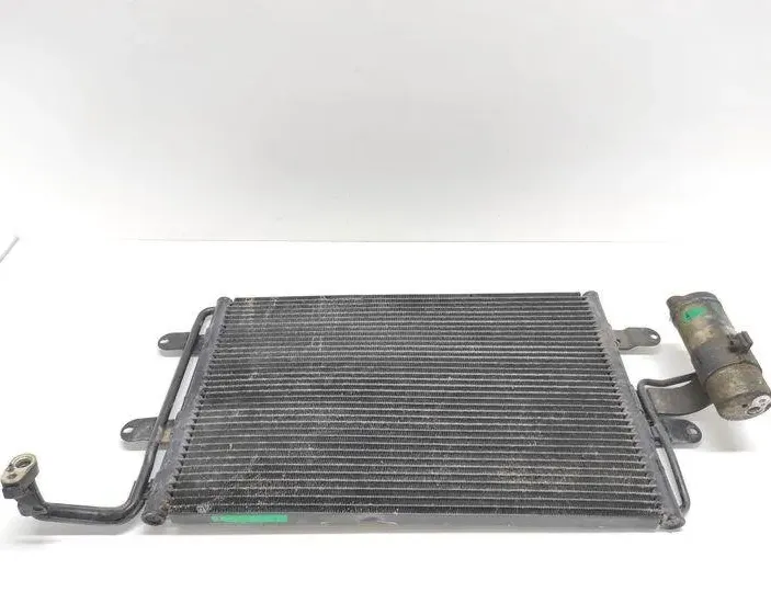 VOLKSWAGEN Golf 4 generation (1997-2006) Радиатор кондиционера 1J0820411D 22723724