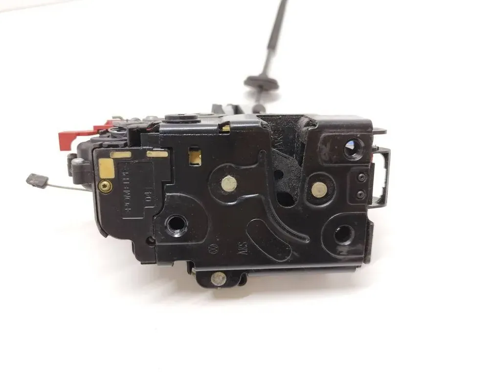 VOLKSWAGEN Golf 8 generation (2019-2023) Замок задней левой двери 7L0839015 33528658