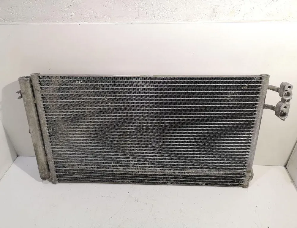 BMW 1 Series E81/E82/E87/E88 (2004-2013) Радиатор кондиционера 11074810 34836401