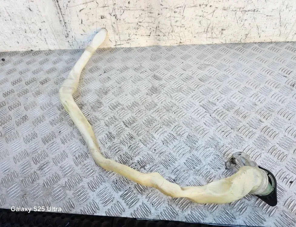 BMW 7 Series F01/F02 (2008-2015)  Бачок омывателя 13264011 33110829